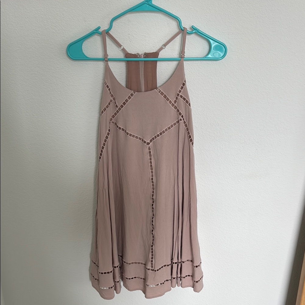 Elegant Mauve Women's Dress